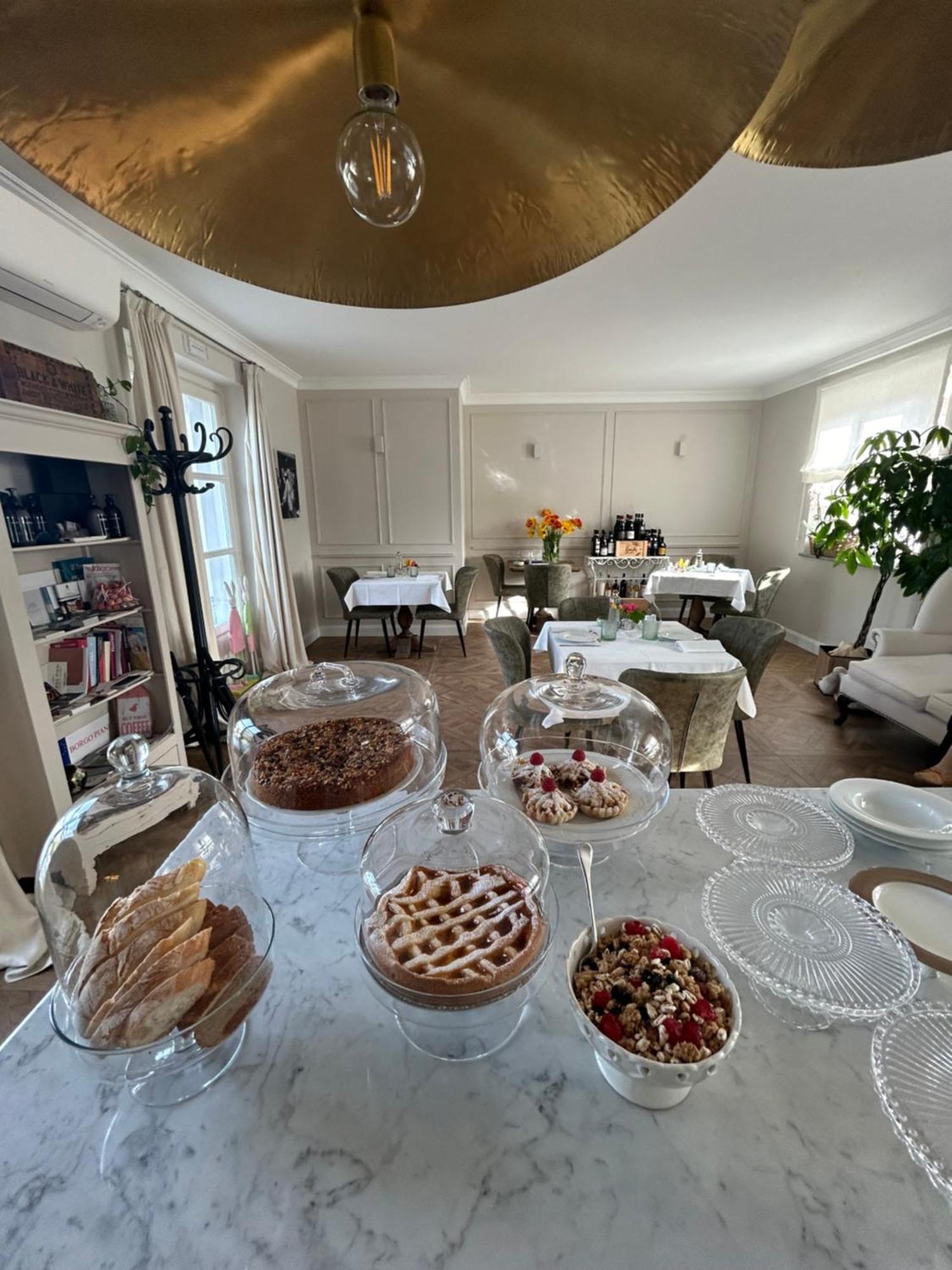 Borgo Piani - Camere Di Charme Mango Екстериор снимка