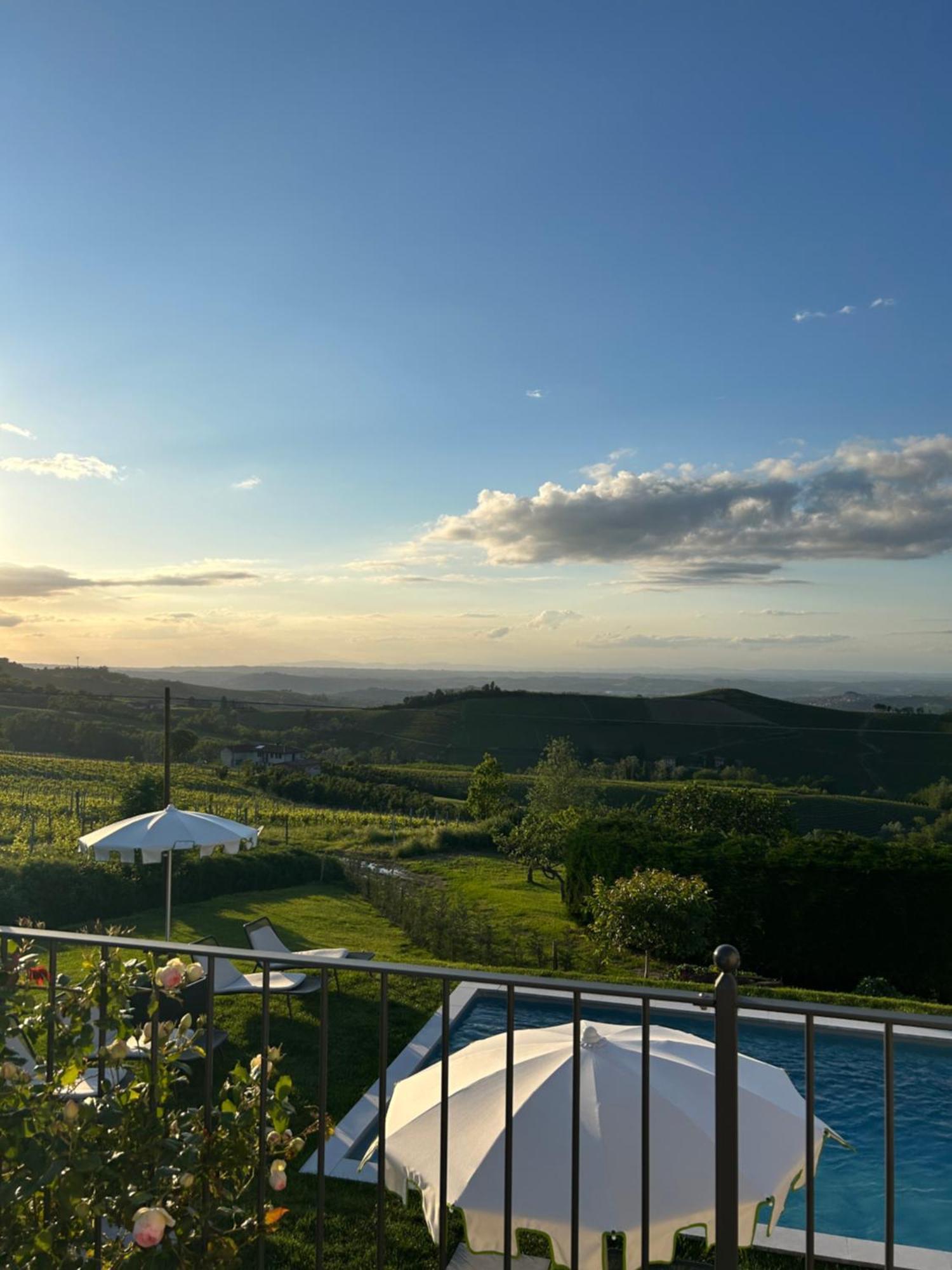Borgo Piani - Camere Di Charme Mango Екстериор снимка